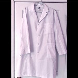 LAB COAT 🥼 *NWT*